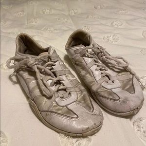 Women’s NFinity Evolution Cheer Shoes Size 9